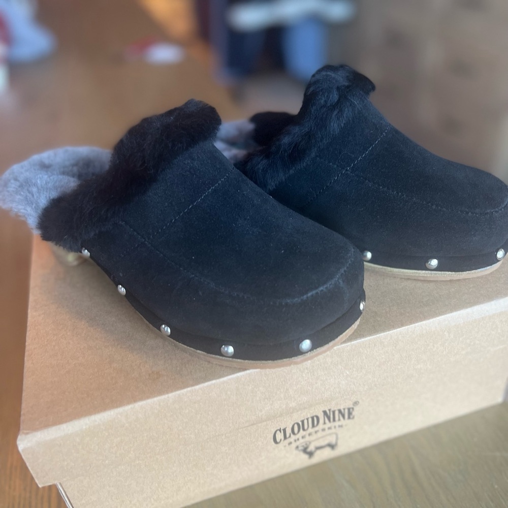 Monica Clog - Cloud Nine - Black and Grey